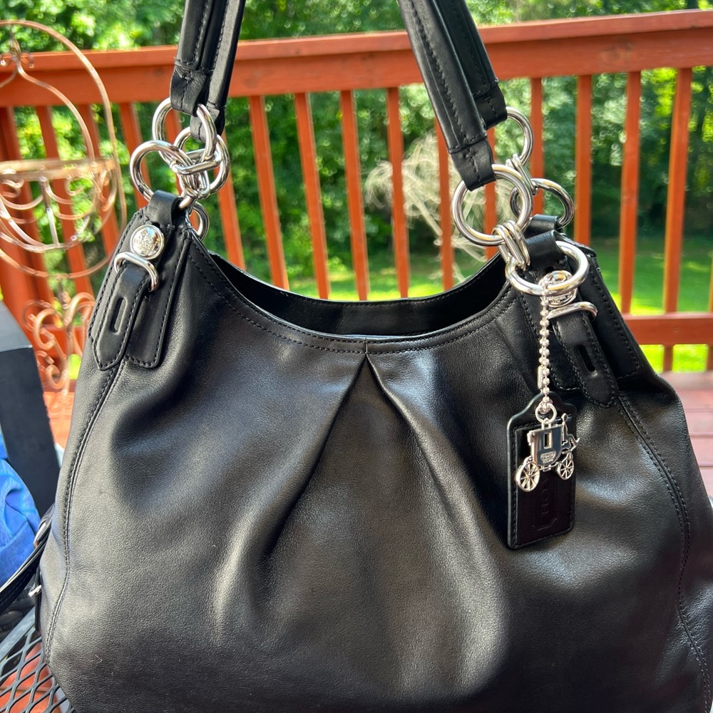 Coach  Mia handbag soft Leather smoke-free environment tag not included